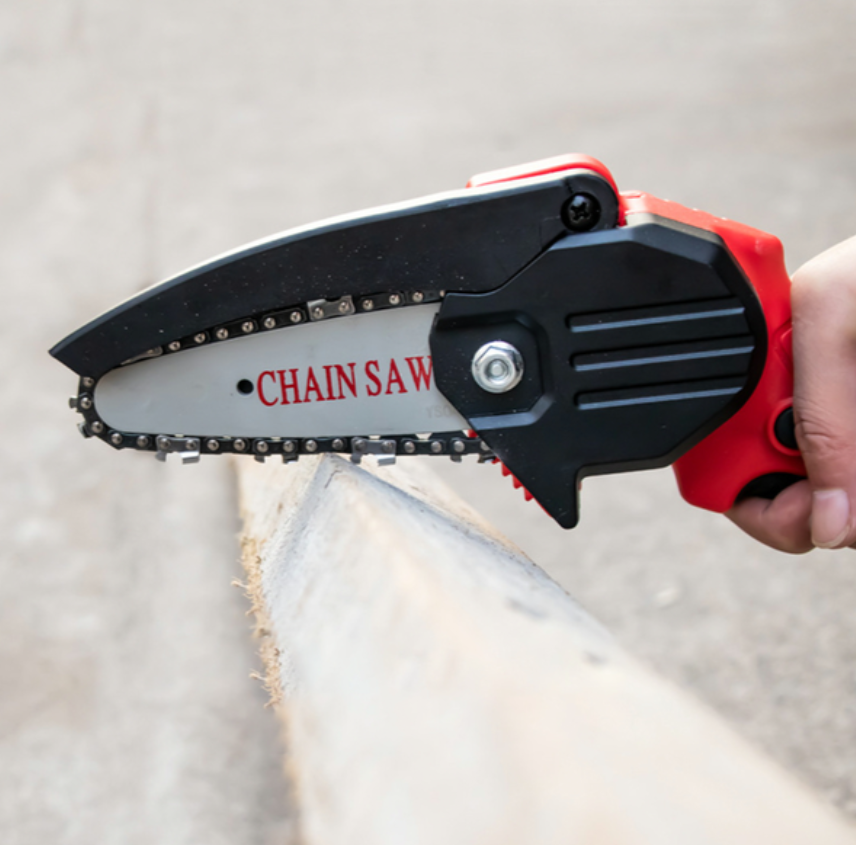 TimberBolt™ Lithium Chainsaw